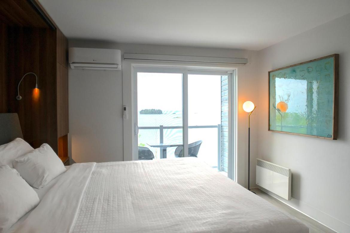 Hotel Chicoutimi, Affilie A Hyvi Экстерьер фото